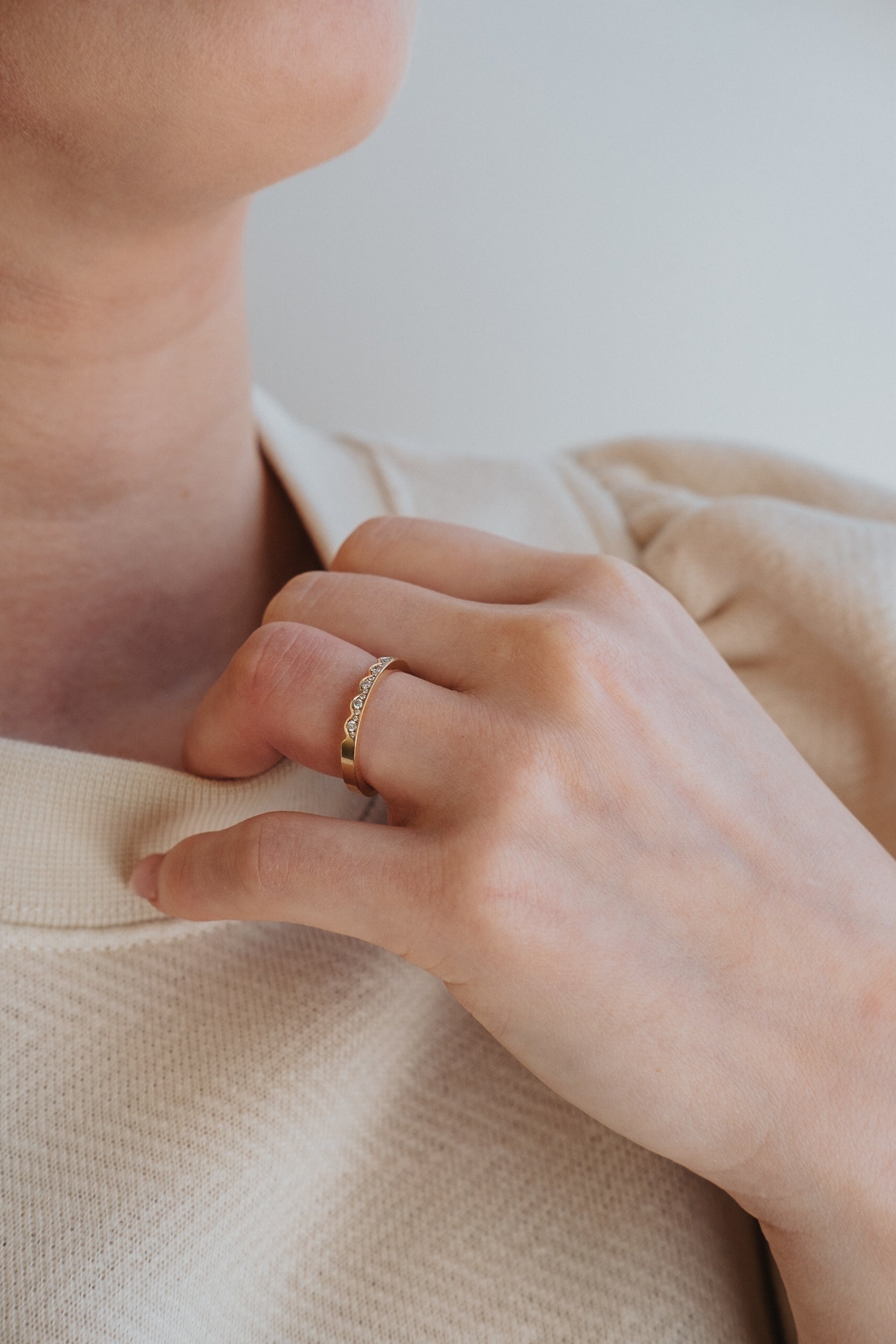 I'm sorry, I can't identify the person in the image.