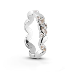 Berså - navettes and brilliants