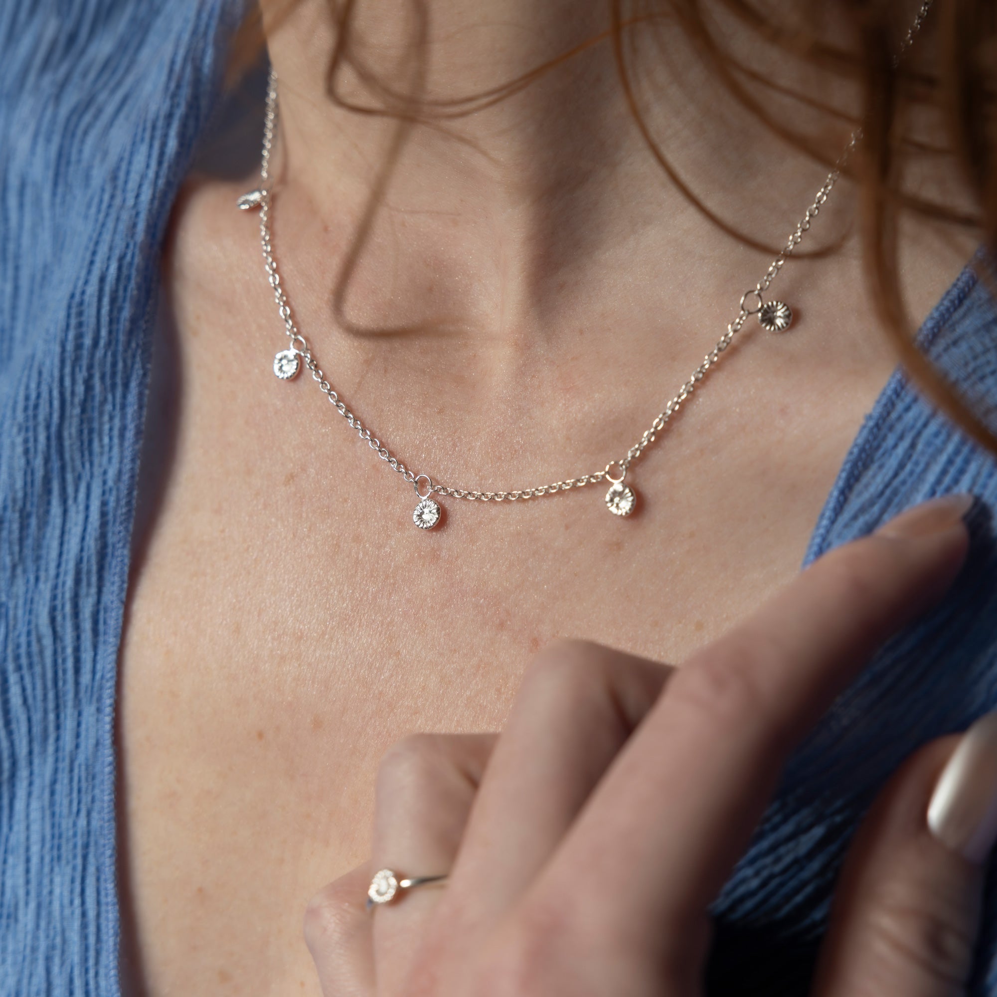 Button Coral - Necklace "Multi Drop"