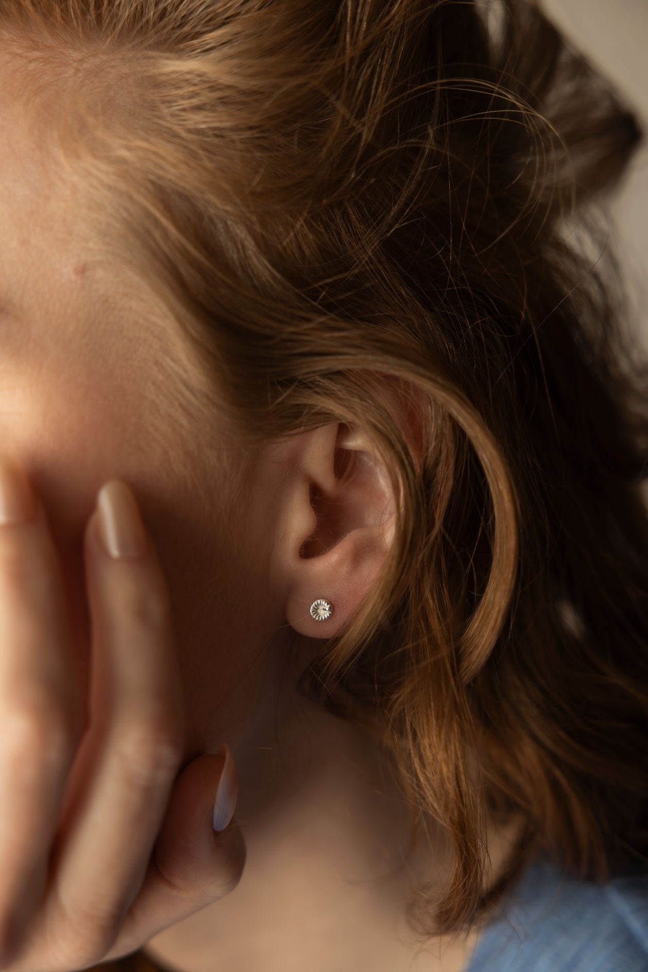 Button coral - Earrings small coral