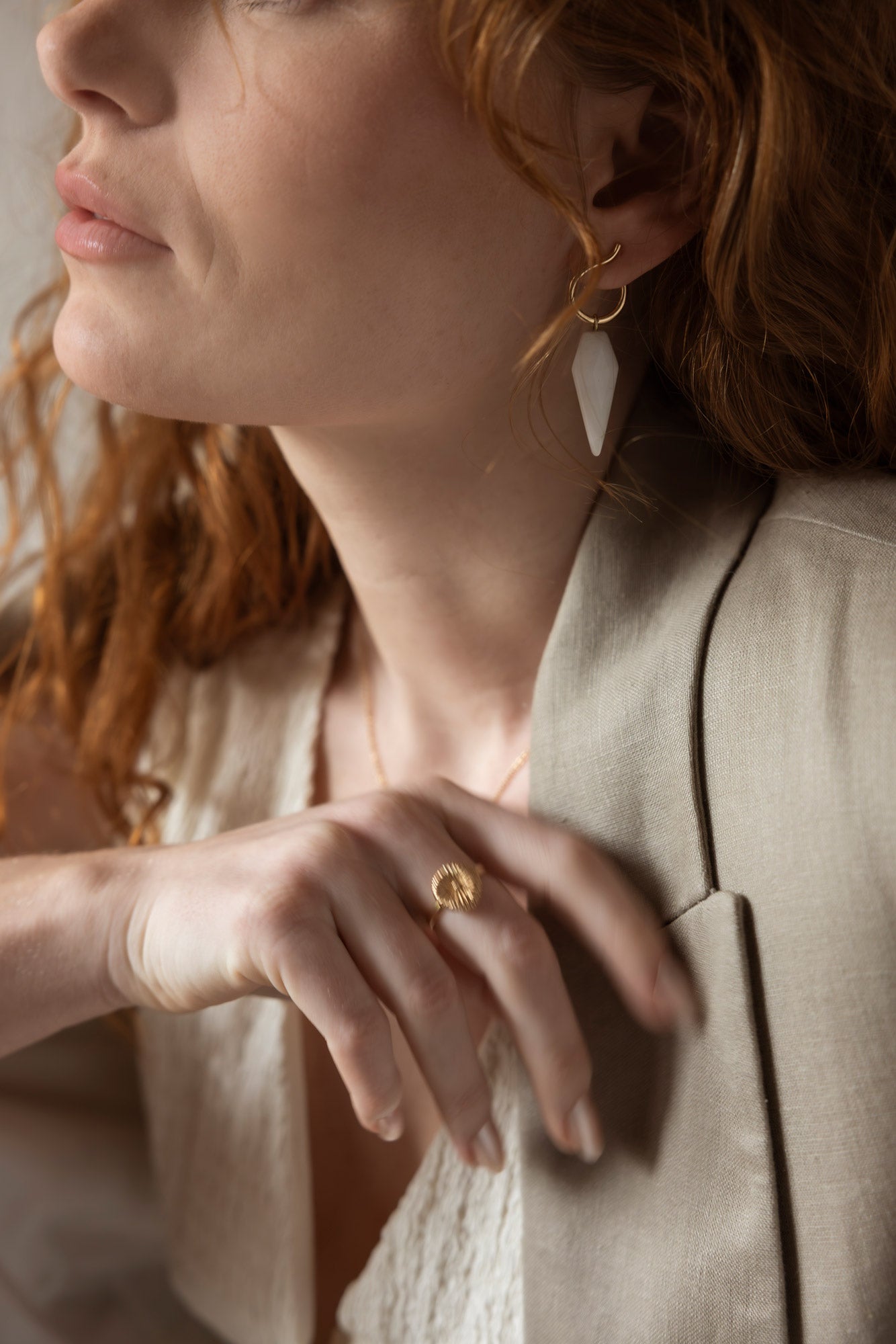 Martall pendant - White agate
