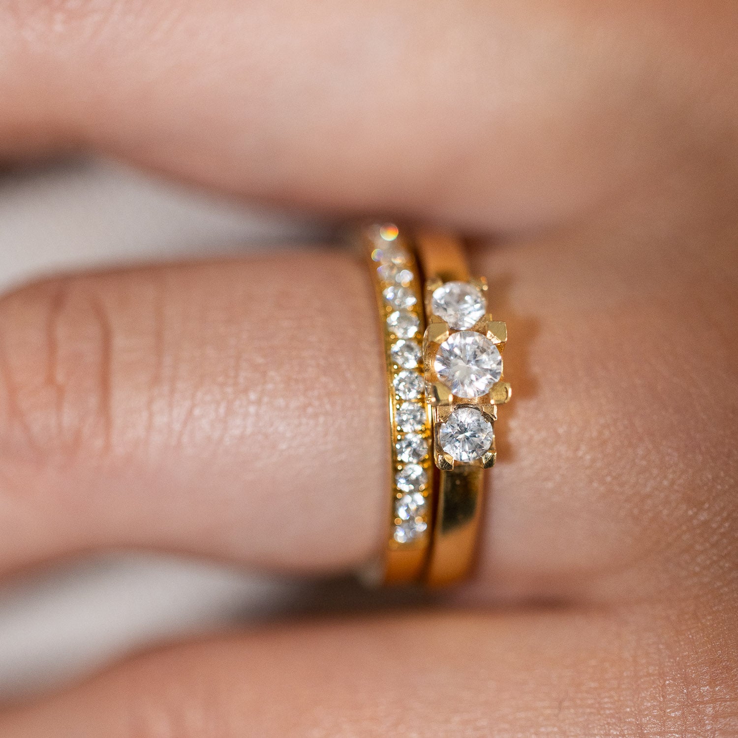 Lau - Large (1 x 0.21ct + 2 x 0.11ct)