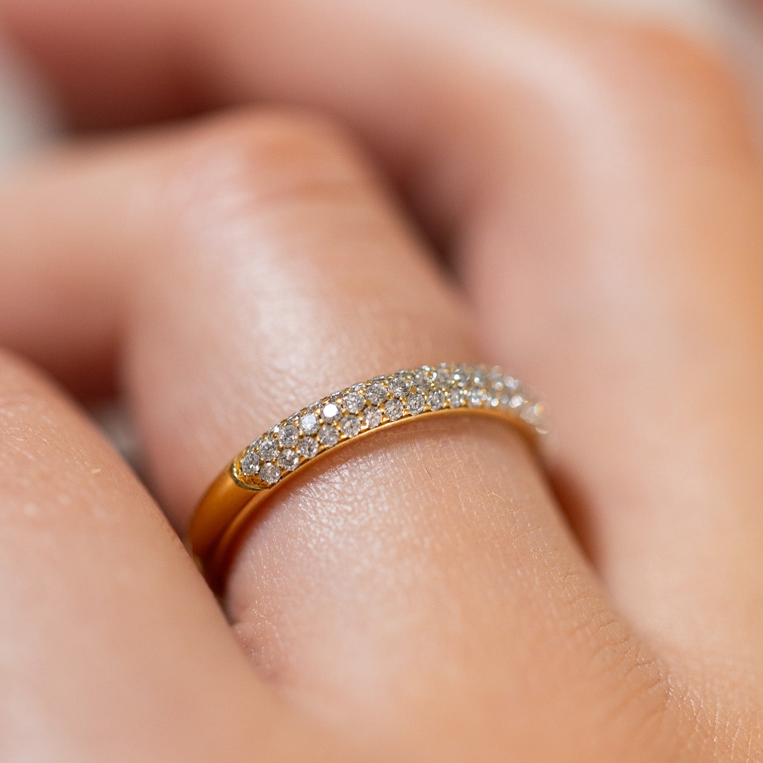 Herta - A sparkling tribute to inner strength