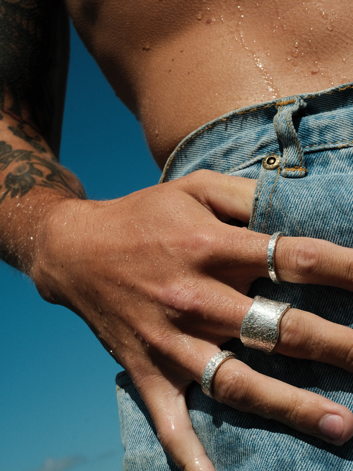 KARG - Gold ring 18k small