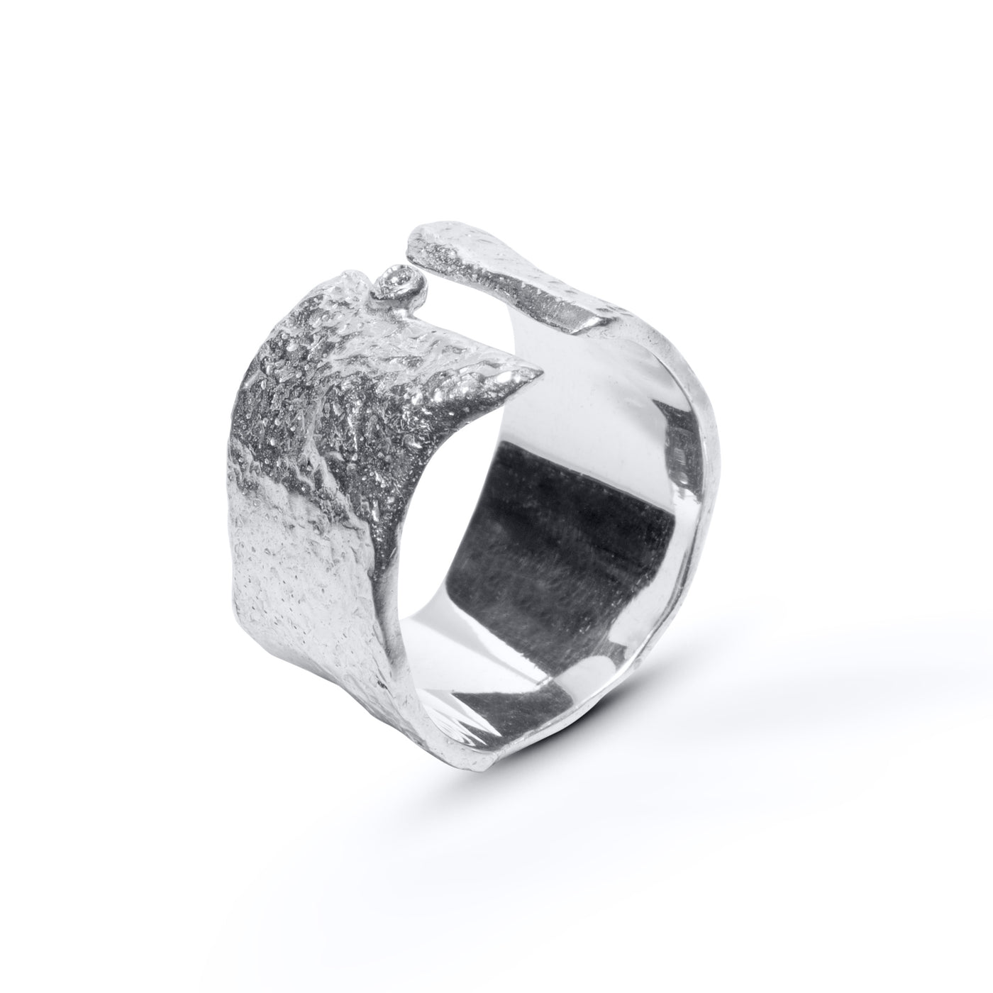 KARG - Gold ring 18k with gray diamond