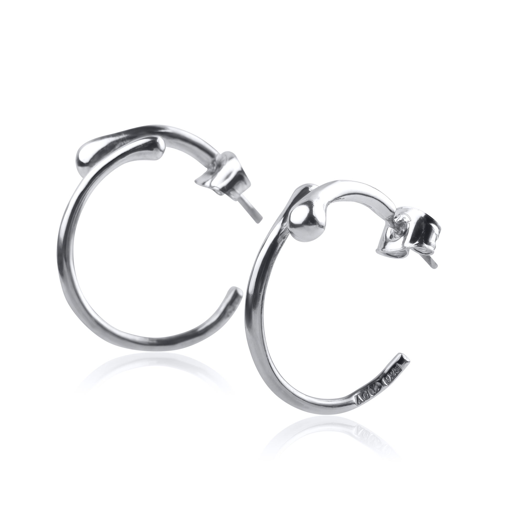 Got Your Back örhänge i silver, liten storlek