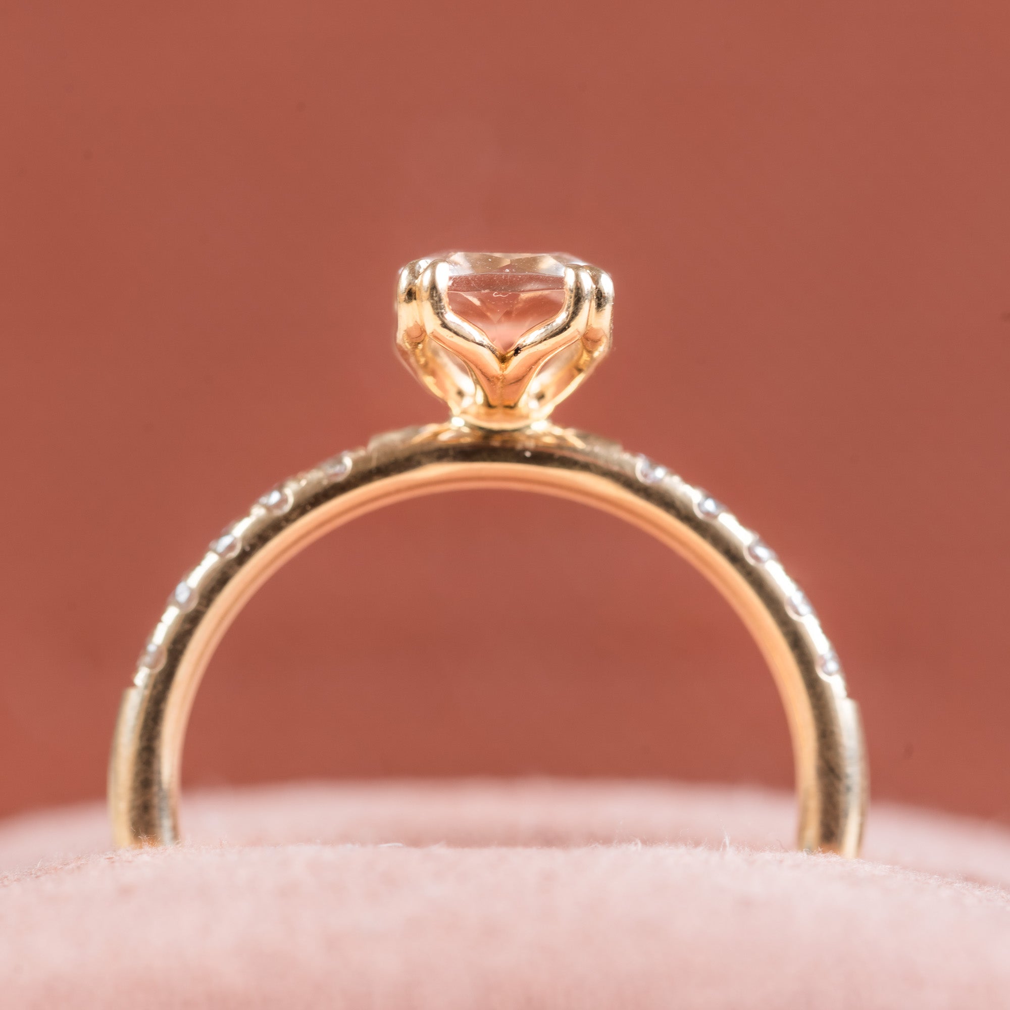 Aurora - Morganite ring