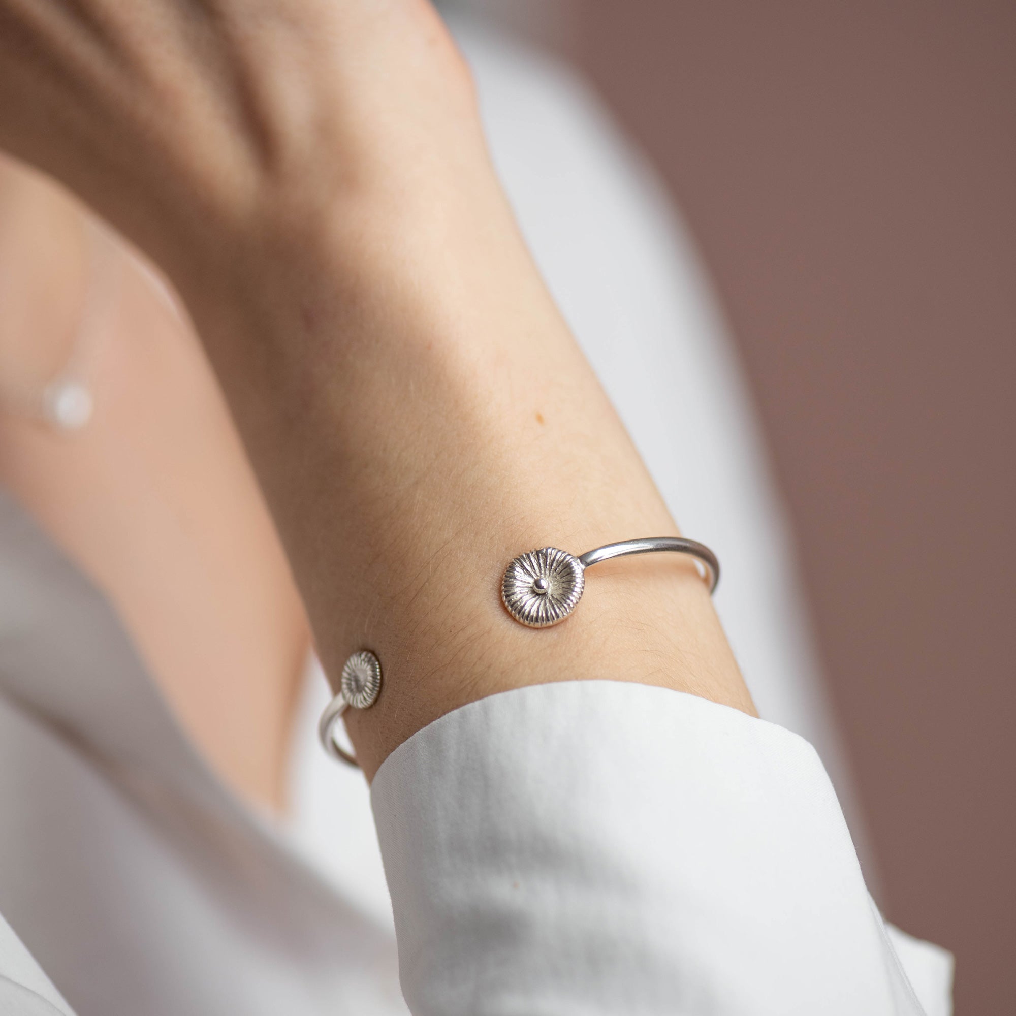 Button coral - Bangle