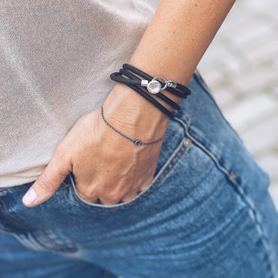 Knappkorall armband, medium, oxiderat silver - Annika Gustavsson Jewellery