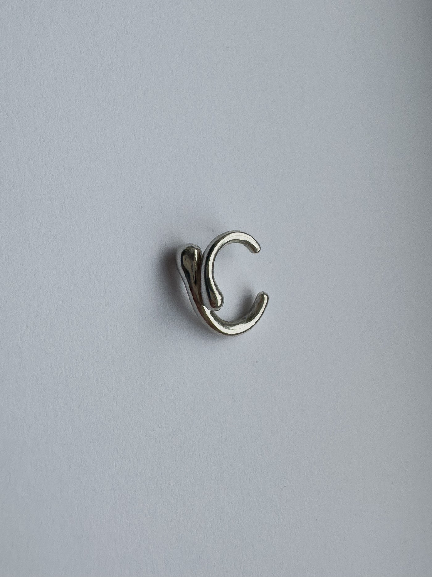 Got Your Back earcuff, silver - Annika Gustavsson Jewellery